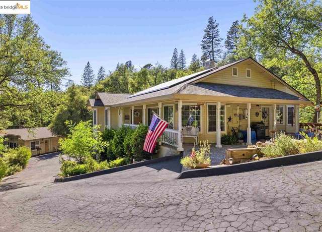 Property at 16109 Comet Mine, Sonora, CA 95370, 3 beds, 2.5 baths
