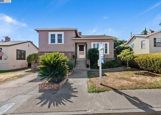 Property at 137 Viewmont Ave, Vallejo, CA 94590, 2 beds, 1.5 baths