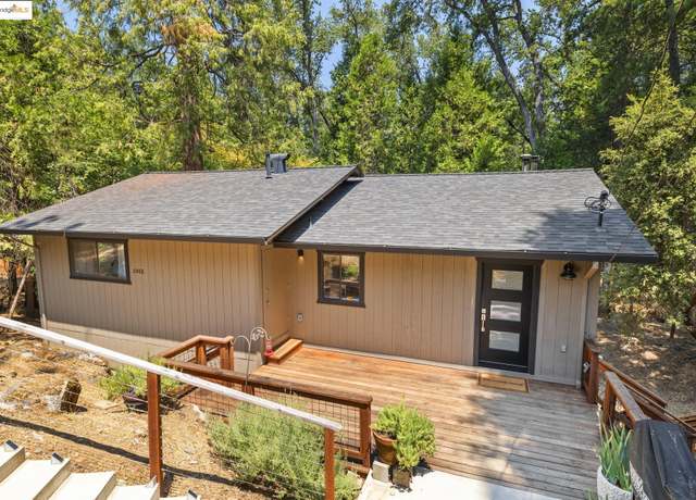 Property at 21488 American River Dr, Sonora, CA 95370, 3 beds, 2 baths