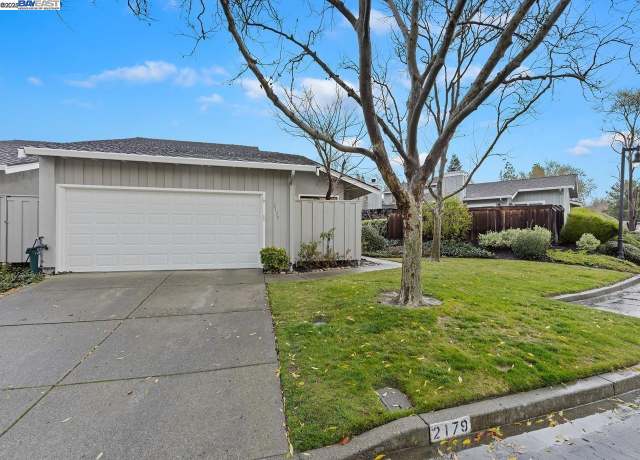 Property at 2179 Oneida Cir, Danville, CA 94526, 2 beds, 2 baths