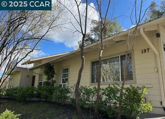 Property at 137 Dean Rd, Alamo, CA 94507, 5 beds, 4.5 baths