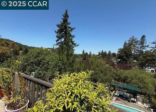 Property at 92 Gaywood Pl, Moraga, CA 94556, 4 beds, 2 baths