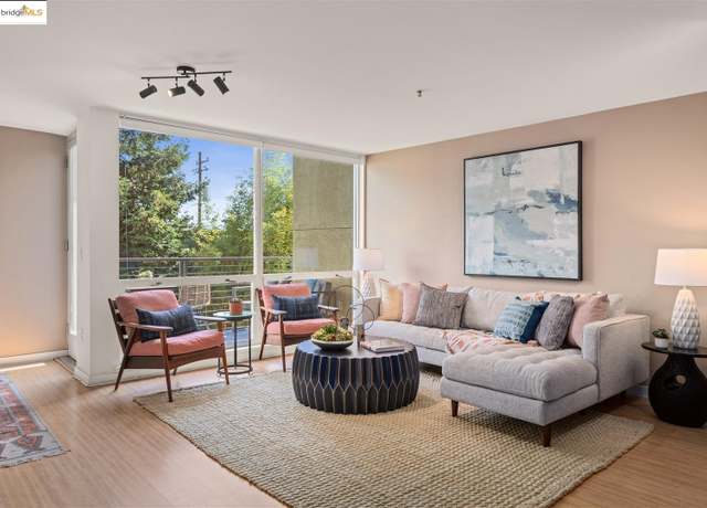 Property at 1007 41st St #421, Oakland, CA 94608, 1 bed, 1.5 baths