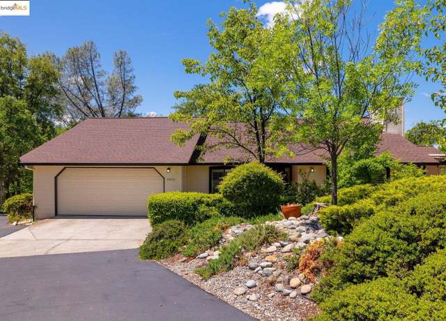 Property at 19903 Sally Ct, Sonora, CA 95370, 3 beds, 2 baths