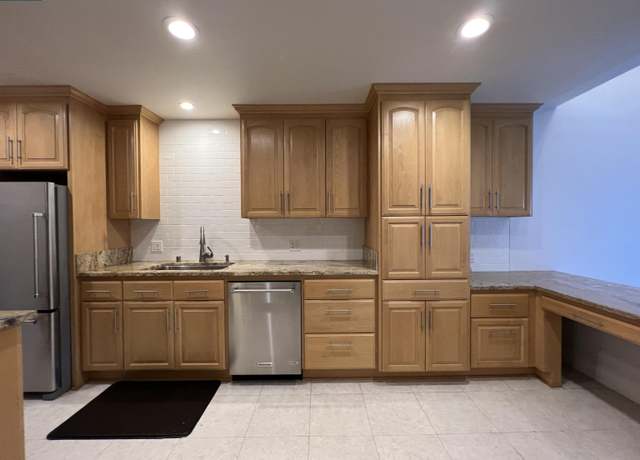 Property at 2562 Walnut Blvd #66, Walnut Creek, CA 94596, 1 bed, 1 bath