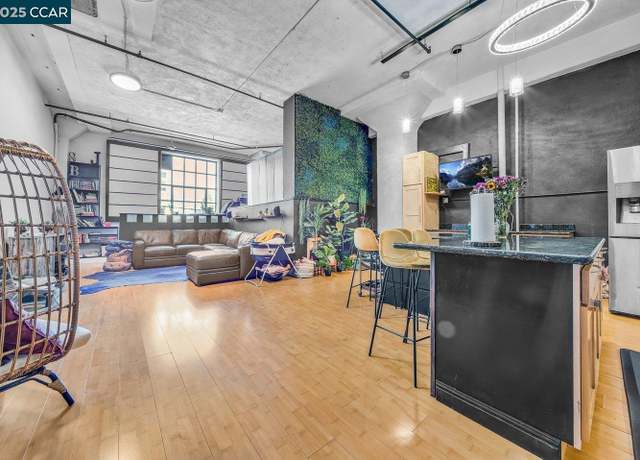 Property at 247 4th St #206, Oakland, CA 94607, 1 bed, 1 bath