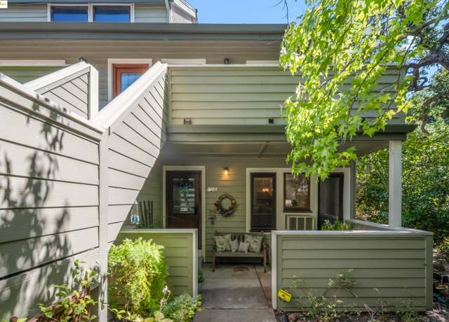 Property at 500 Suntree Ln #501, Pleasant Hill, CA 94523, 3 beds, 2 baths