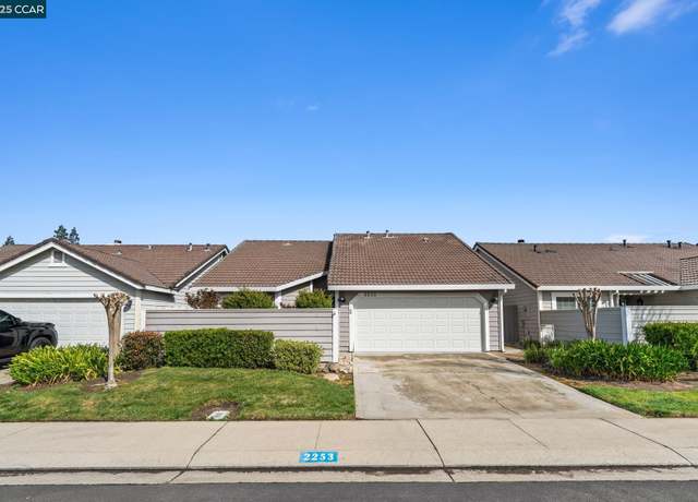 Property at 2253 Chelmsford Dr, Modesto, CA 95356, 2 beds, 2 baths