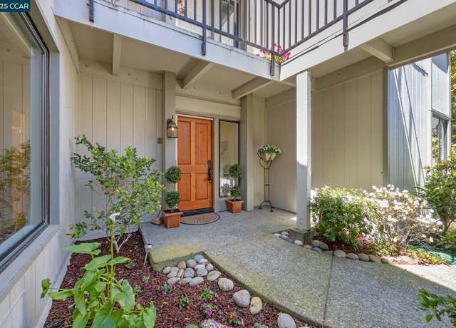 Property at 3282 Rossmoor Pkwy #4, Walnut Creek, CA 94595, 2 beds, 2 baths