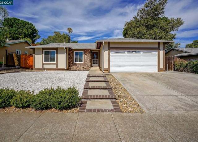 Property at 2216 Concord Dr, Pittsburg, CA 94565, 3 beds, 2 baths