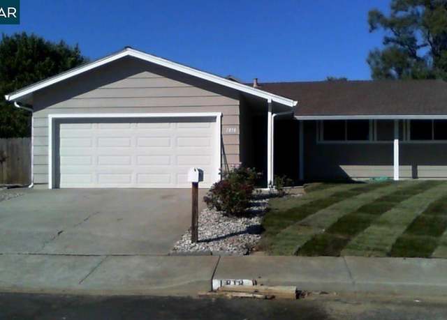 Property at 1818 Concord Ct, Concord, CA 94521, 4 beds, 2 baths