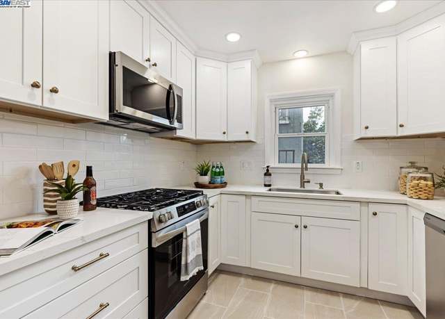 Property at 955 Virginia St, Berkeley, CA 94710, 4 beds, 2 baths