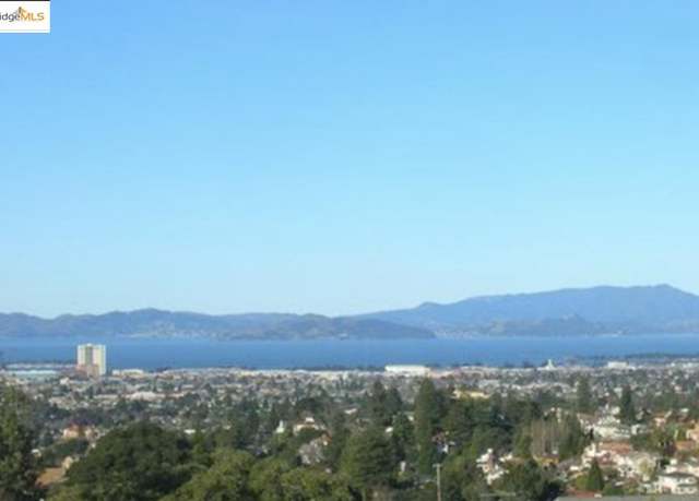 Property at 135 Alta Rd, Oakland, CA 94618, 3 beds, 3 baths