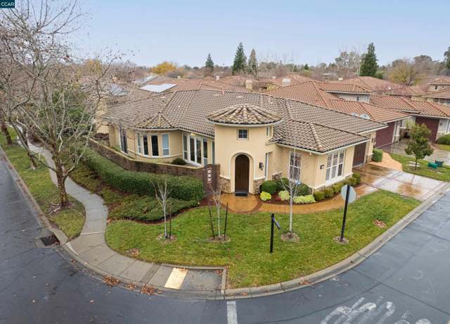 Property at 8702 Pasatiempo Cir, Roseville, CA 95747, 3 beds, 2.5 baths