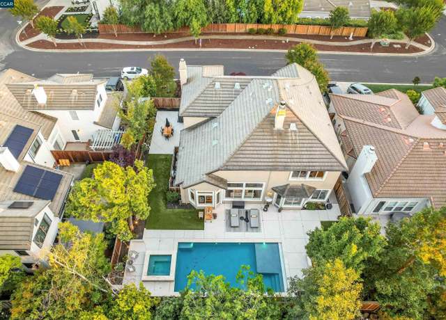 Property at 139 Shelterwood Ln, Danville, CA 94506, 5 beds, 3.5 baths