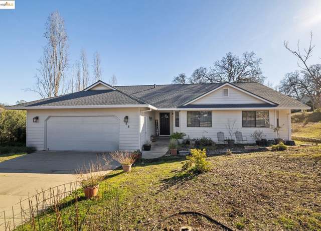 Property at 868 Live Oak Dr, Angels Camp, CA 95222, 3 beds, 2 baths