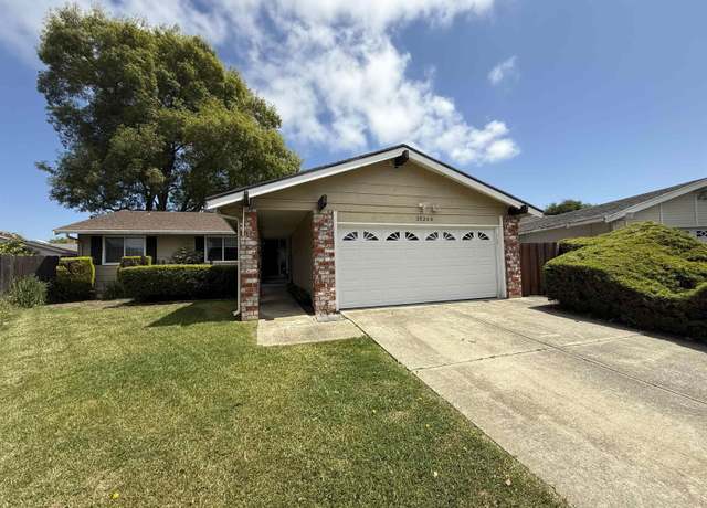 Property at 35266 Faraday Ct, Fremont, CA 94536, 3 beds, 2 baths