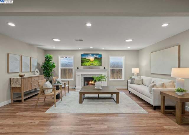 Property at 7412 Birkdale Dr, Newark, CA 94560, 3 beds, 2 baths
