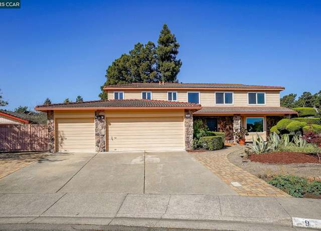 Property at 9 Powder Bowl Ct, Richmond, CA 94803, 5 beds, 2.5 baths