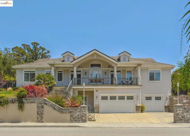 Property at 3244 Ridgeview Pl, Hayward, CA 94541, 5 beds, 3.5 baths