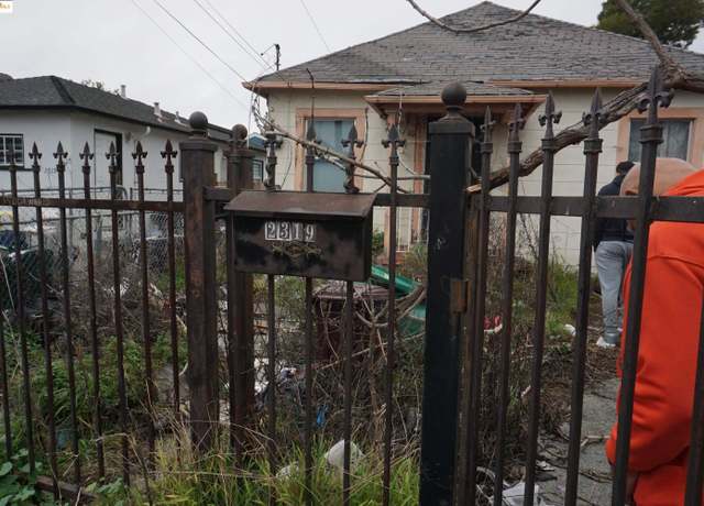 Property at 2319 92nd Ave, Oakland, CA 94603, 2 beds, 2 baths