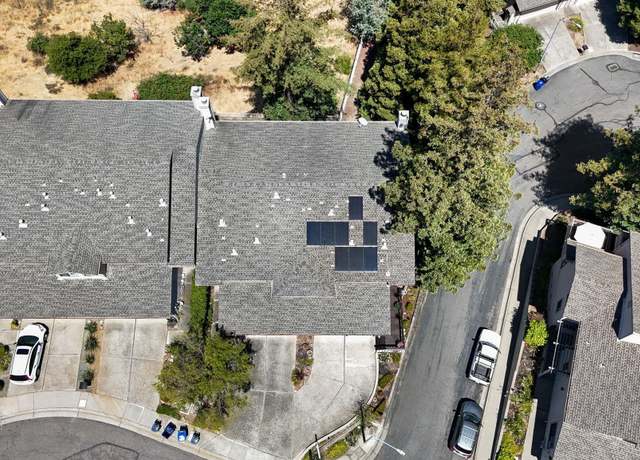 Property at 1112 Holmes Way, Hayward, CA 94541, 2 beds, 2.5 baths