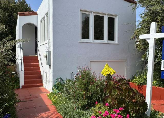 Property at 3933 Lincoln Ave, Oakland, CA 94602, 2 beds, 1 bath