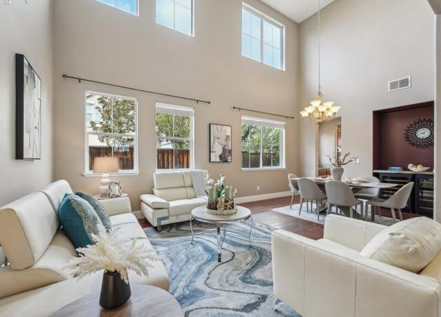 Property at 632 S Comunidad St, Mountain House, CA 95391, 5 beds, 4 baths