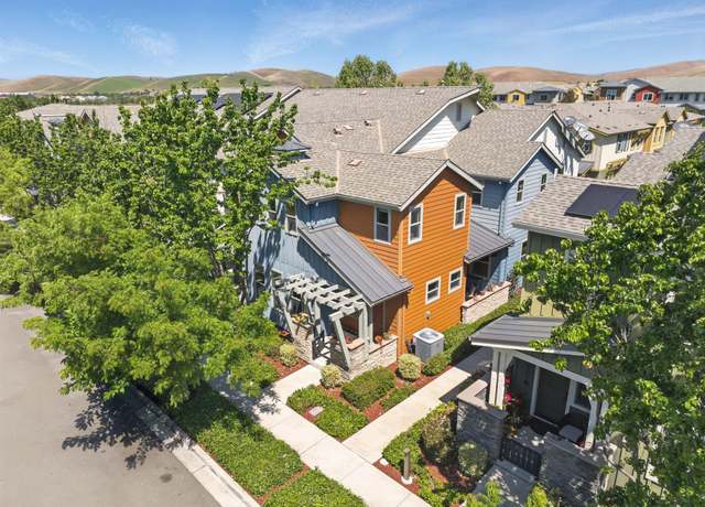 Property at 538 Sandalwood Dr, Livermore, CA 94551, 4 beds, 3 baths