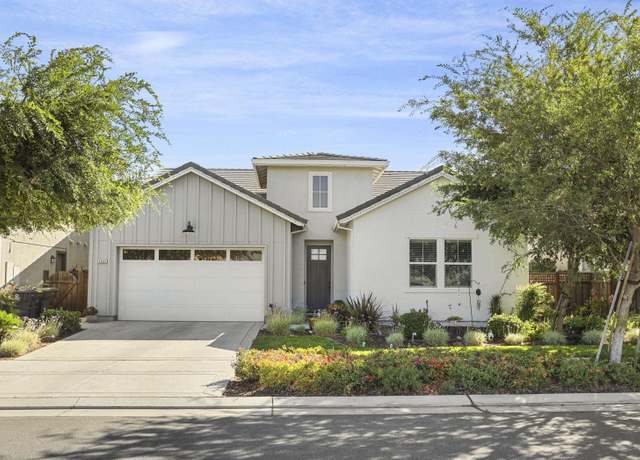 Property at 2595 Garden Farms Ave, Lathrop, CA 95330, 3 beds, 2.5 baths