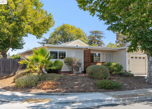 Property at 1865 Overhill Rd, Concord, CA 94520, 3 beds, 2 baths