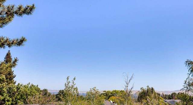 Photo of 1081 Camino Verde Cir, Walnut Creek, CA 94597