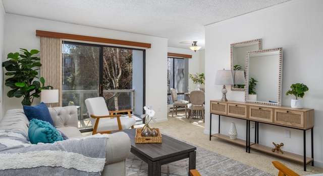 Photo of 7 Commodore Dr Unit A351, Emeryville, CA 94608