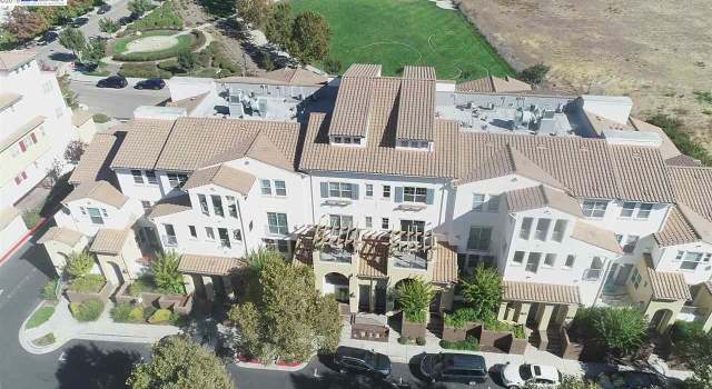 Photo of 4255 Clarinbridge Cir, Dublin, CA 94568