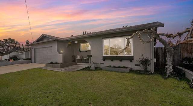 Photo of 6880 Cedar Ln, Dublin, CA 94568