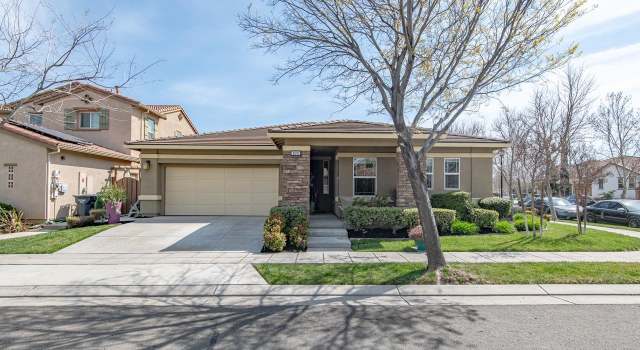 Photo of 820 N Mondello Dr, Mountain House, CA 95391
