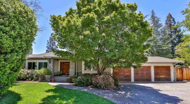 Photo of 1889 Burl Hollow Ct, Walnut Creek, CA 94596