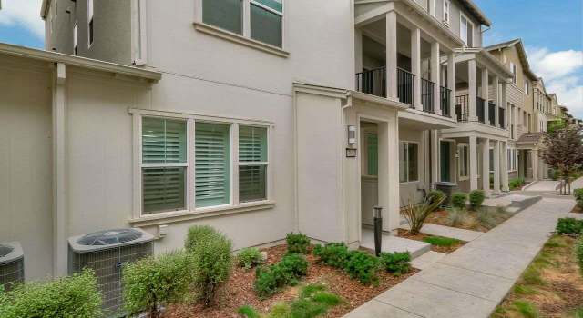 Photo of 37612 Estuary St, Newark, CA 94560