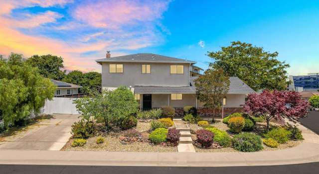 Photo of 19800 Carnation Ln, Castro Valley, CA 94546