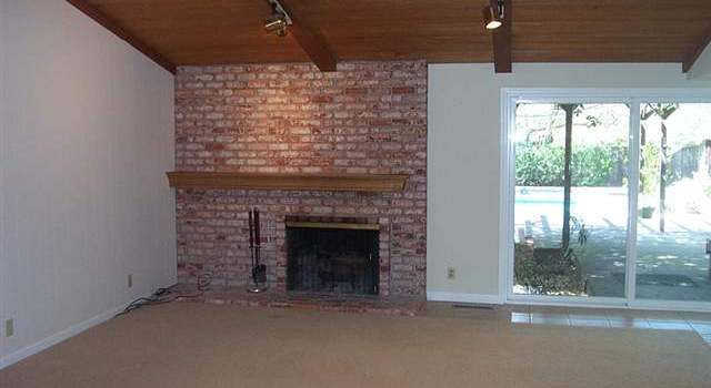Photo of 207 Rock Oak Rd, Walnut Creek, CA 94598
