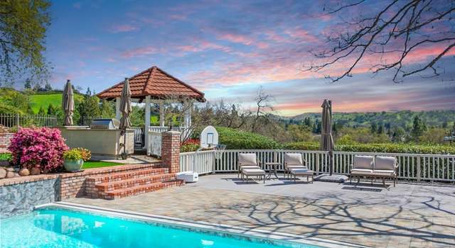 Photo of 150 Mountain Canyon Pl, Alamo, CA 94507