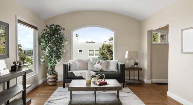 Photo of 2900 Cosgrave Ave, Oakland, CA 94605