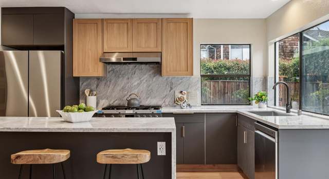 Property at 209 Cumberland Ct, Alameda, CA 94502, 5 beds, 2.5 baths