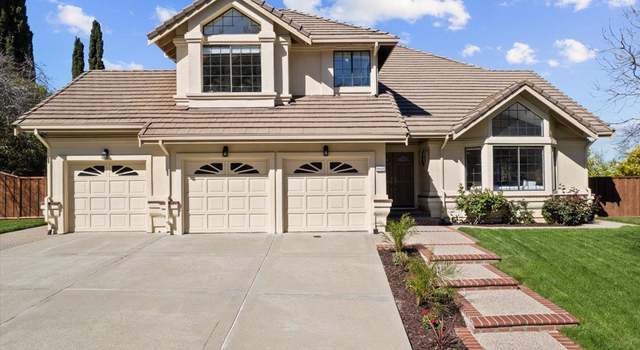 Photo of 44486 View Point Cir, Fremont, CA 94539