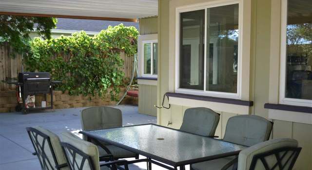 Photo of 1131 Bear River Ct, Oakley, CA 94561