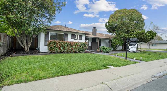 Photo of 2207 Holbrook Dr, Concord, CA 94519