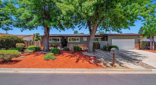 Photo of 5555 Southbrook Dr, Clayton, CA 94517