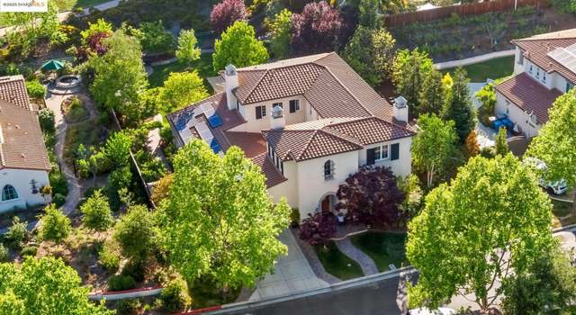 Photo of 1930 Killarney Ct, Gilroy, CA 95020