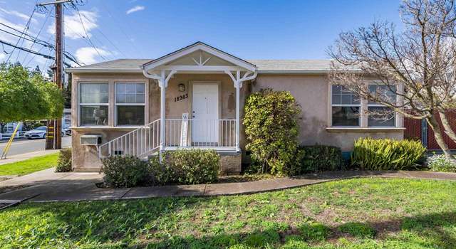 Photo of 18983 Lake Chabot Rd, Castro Valley, CA 94546