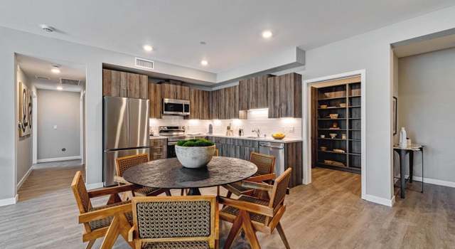 Photo of 2400 Adeline St #203, Oakland, CA 94607
